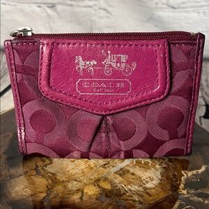 * Coach Fuchsia Coin Wallet